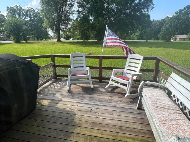 11033 Rocky Ford Road, Hokes Bluff, AL 35903