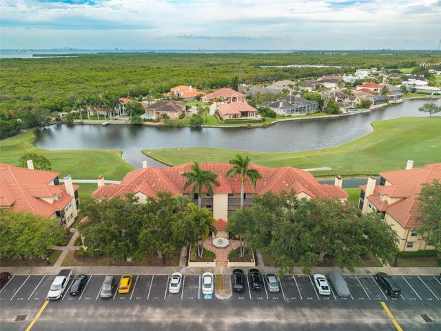 2400 FEATHER SOUND DRIVE 914, Clearwater, FL 33762