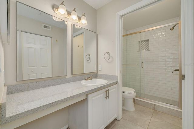 2400 FEATHER SOUND DRIVE 914, Clearwater, FL 33762