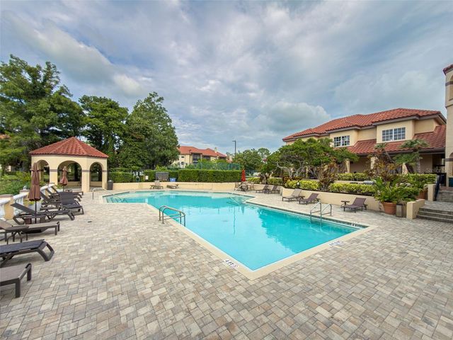 2400 FEATHER SOUND DRIVE 914, Clearwater, FL 33762