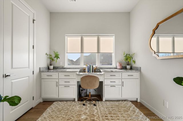 4861 W 77th Court S, Tulsa, OK 74132