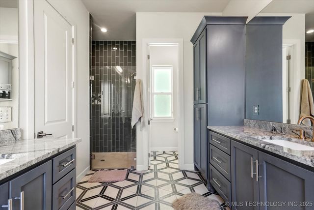 4861 W 77th Court S, Tulsa, OK 74132