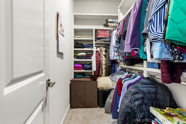 4861 W 77th Court S, Tulsa, OK 74132