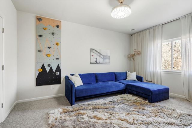 4861 W 77th Court S, Tulsa, OK 74132