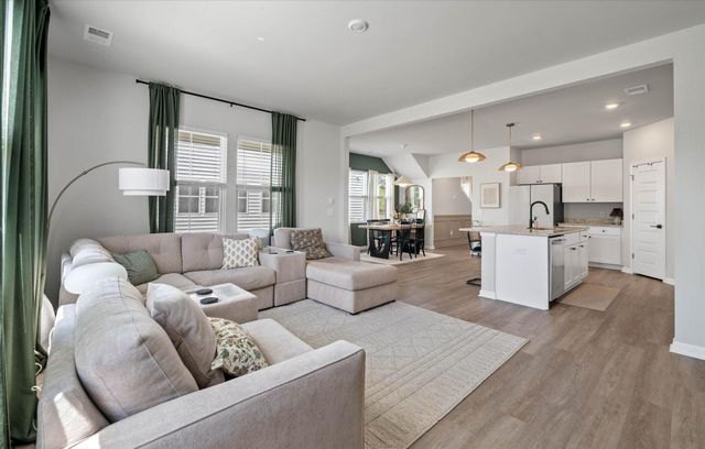 135 Pine Gate Drive, Summerville, SC 29483