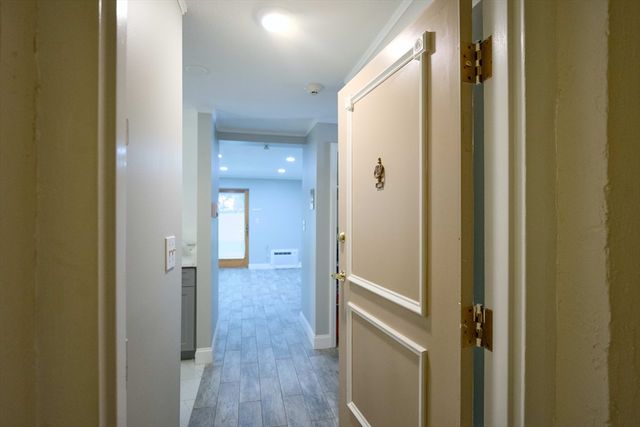 45 Oval Rd 8, Quincy, MA 02170