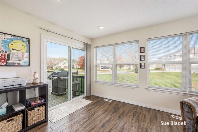 8641 Suntree Drive, Zeeland, MI 49464