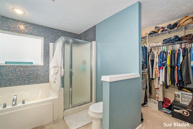 8641 Suntree Drive, Zeeland, MI 49464