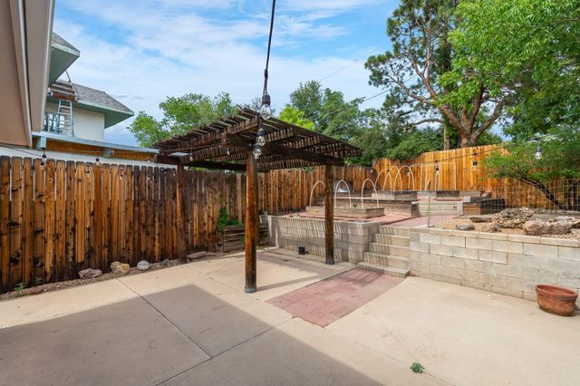 1804 Rita Drive NE, Albuquerque, NM 87106