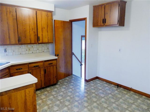 13804 Rockside Road, Garfield Heights, OH 44125