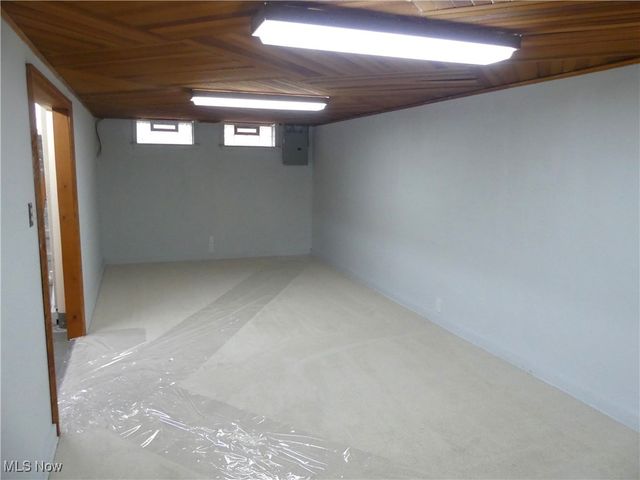 13804 Rockside Road, Garfield Heights, OH 44125