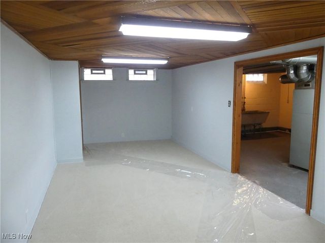 13804 Rockside Road, Garfield Heights, OH 44125