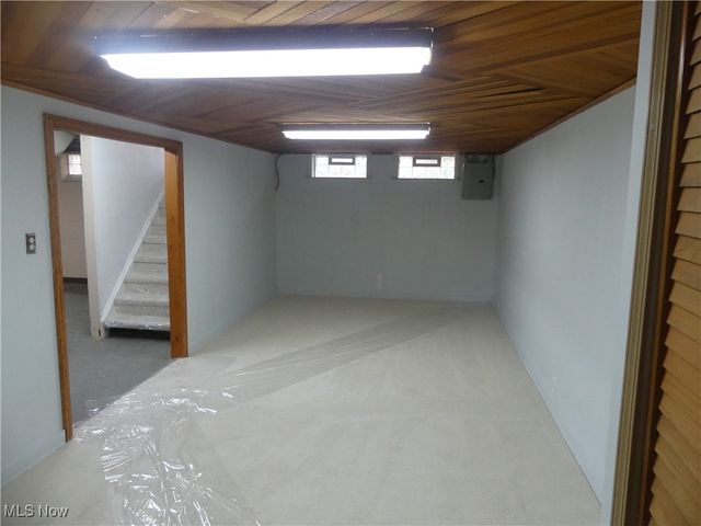 13804 Rockside Road, Garfield Heights, OH 44125