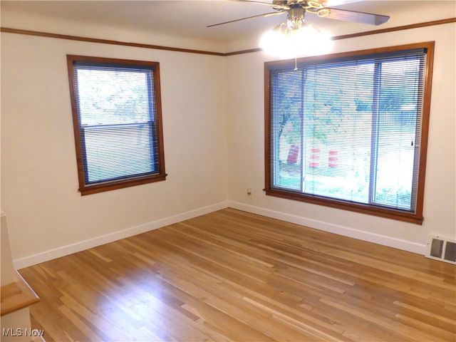 13804 Rockside Road, Garfield Heights, OH 44125