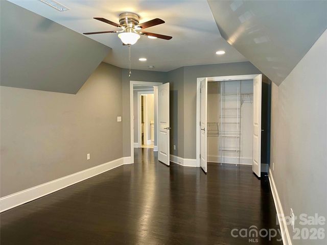 5147 Meadow Park Lane, Hickory, NC 28602