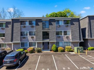187 Flax Hill Road D1, Norwalk, CT 06854