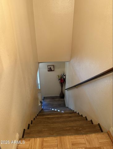 2423 E TRACY Lane 3, Phoenix, AZ 85032