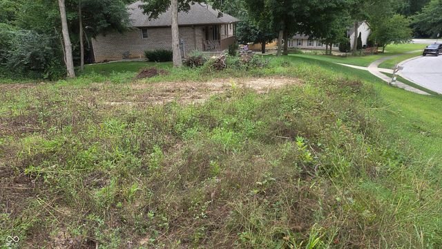 925 Classon Lane, Beech Grove, IN 46107