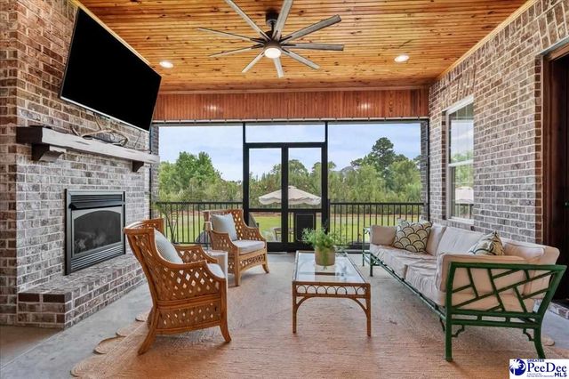 2588 Edinberg Way, Florence, SC 29501