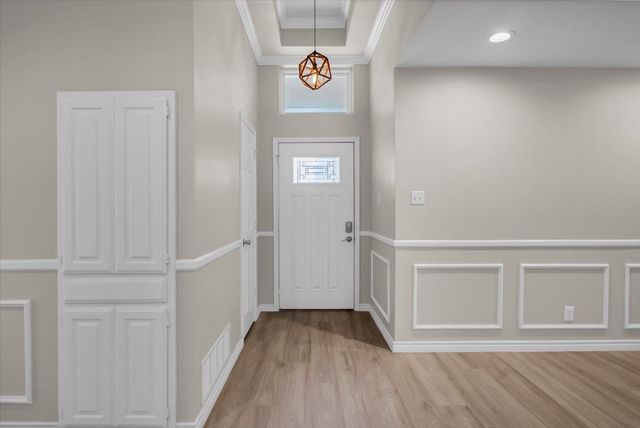 315 Woodlawn Street, Krum, TX 76249
