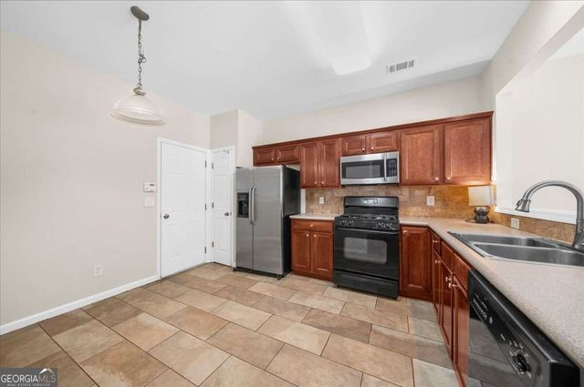 1462 Bellsmith Drive, Roswell, GA 30076