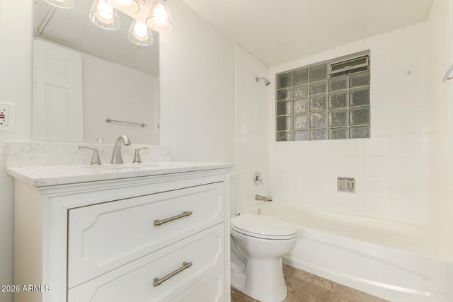 351 E THOMAS Road D104, Phoenix, AZ 85012