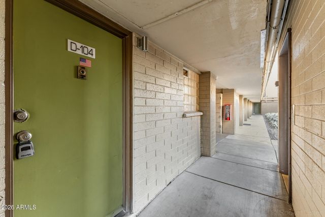 351 E THOMAS Road D104, Phoenix, AZ 85012