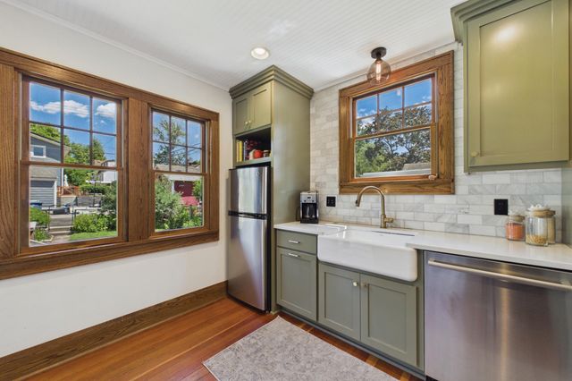 2947 Buchanan Street NE, Minneapolis, MN 55418
