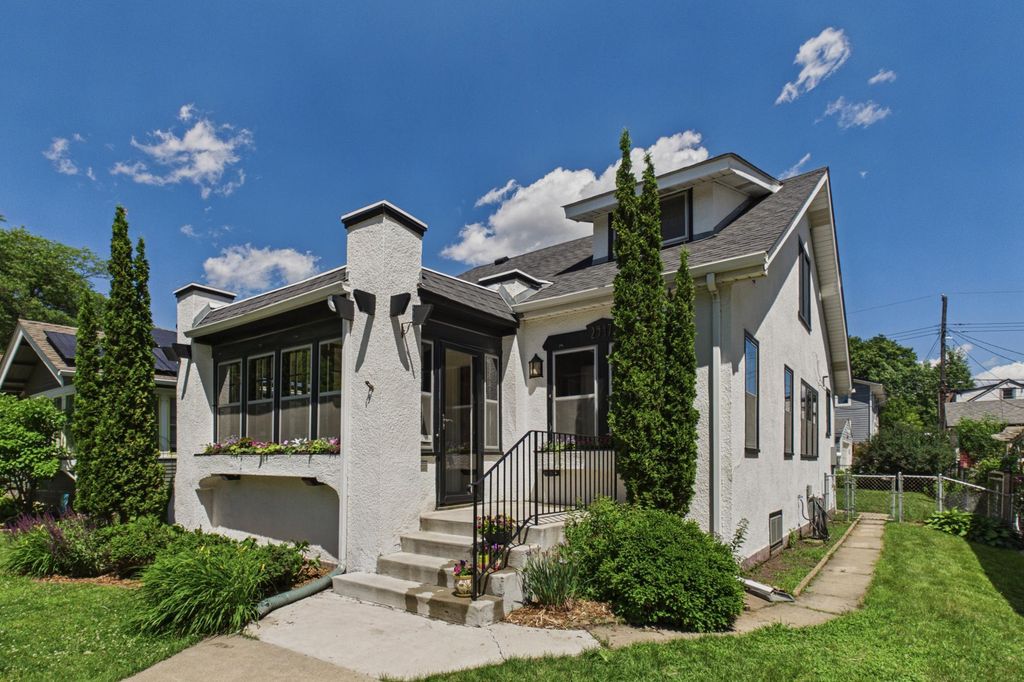 2947 Buchanan Street NE, Minneapolis, MN 55418