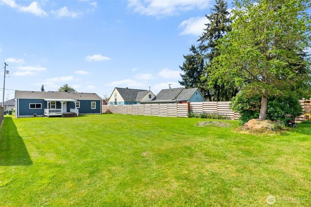 372 SW 14th Street, Chehalis, WA 98532