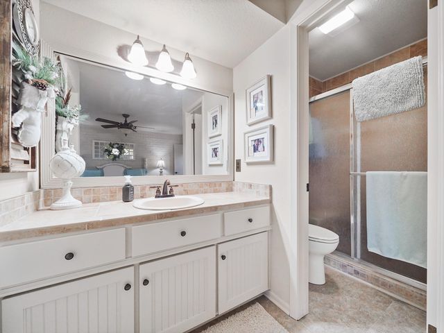 2022 Skrivanek Road, Sealy, TX 77474