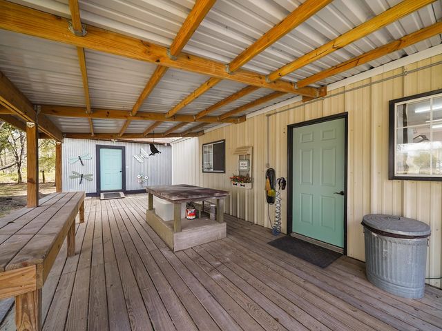 2022 Skrivanek Road, Sealy, TX 77474