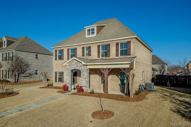 28 SPANIEL Lane, Pike Road, AL 36064