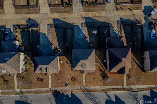 28 SPANIEL Lane, Pike Road, AL 36064