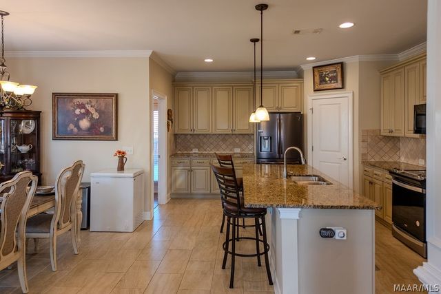 28 SPANIEL Lane, Pike Road, AL 36064