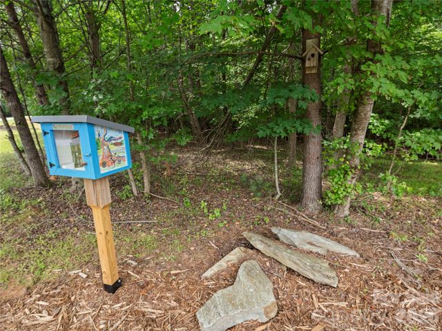 23 Anchor Drive, Nebo, NC 28761