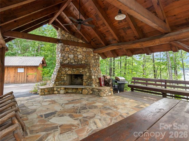 23 Anchor Drive, Nebo, NC 28761