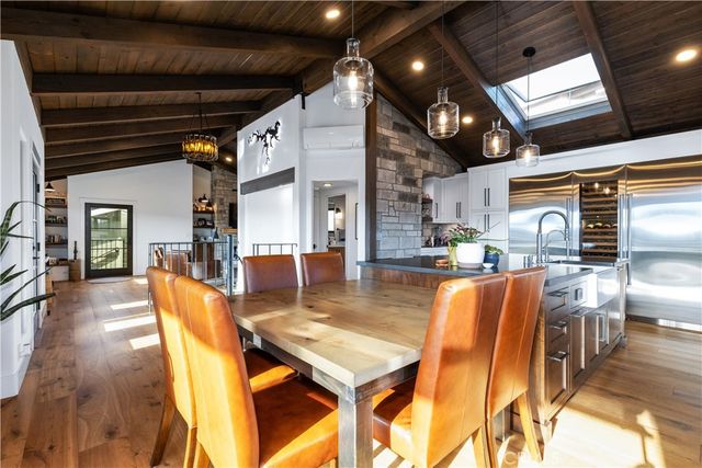 8214 Bass Point Road, Bradley, CA 93426