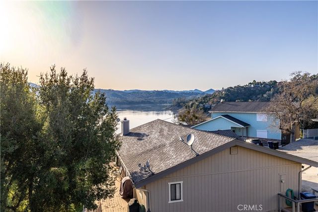 8214 Bass Point Road, Bradley, CA 93426