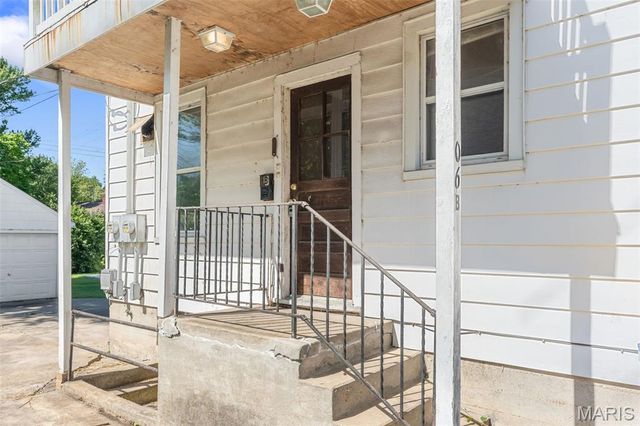 306 W 8th Street, Washington, MO 63090