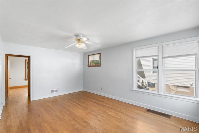 306 W 8th Street, Washington, MO 63090