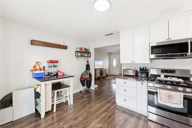 8979 Bold Ruler, Jurupa Valley, CA 92509