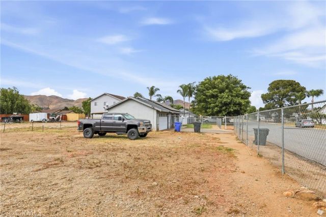 8979 Bold Ruler, Jurupa Valley, CA 92509