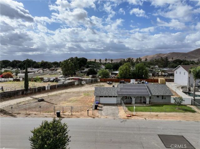 8979 Bold Ruler, Jurupa Valley, CA 92509