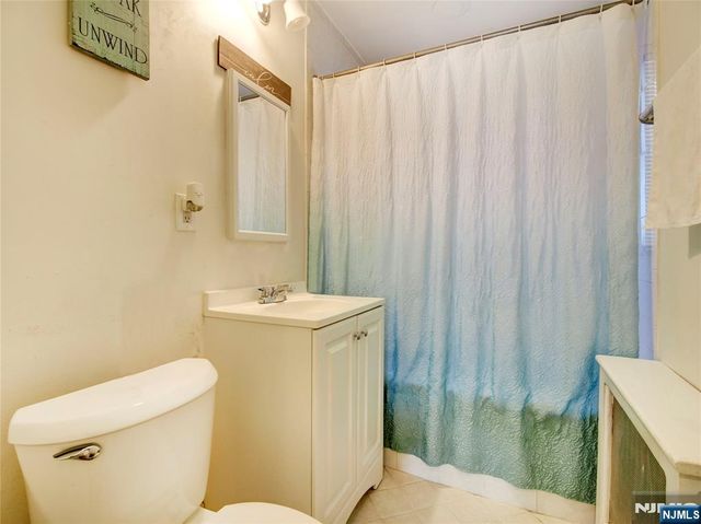 251 Elmwood Avenue C, Maplewood, NJ 07040