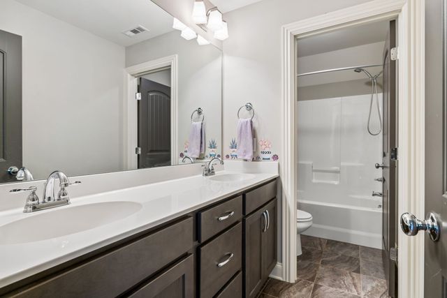 3043 Dogwood Trl, Spring Hill, TN 37174