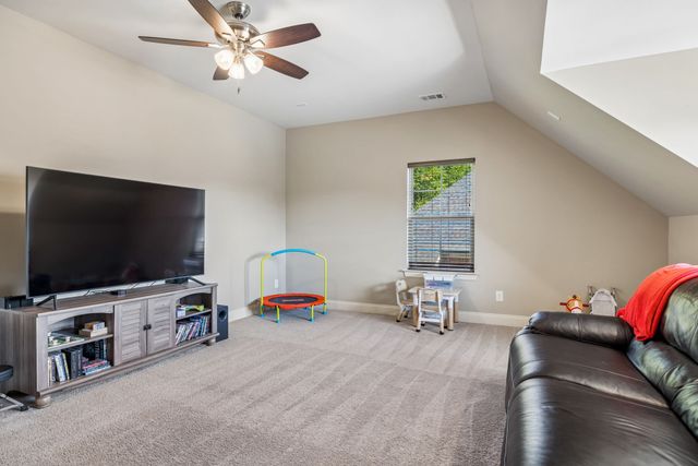 3043 Dogwood Trl, Spring Hill, TN 37174
