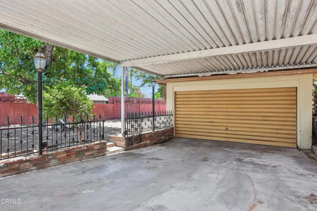2711 N Lincoln Street, Burbank, CA 91504