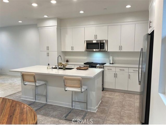 10547 Coupland Way, San Diego, CA 92126