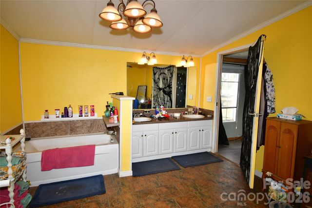 4348 JOHN GARDNER Road, Kershaw, SC 29067